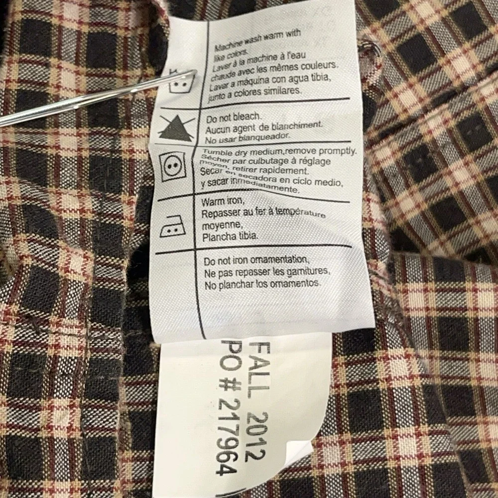 Carhartt Shirt Mens XL Plaid Long Sleeve Button Down Relaxed Fit Casual Workwear